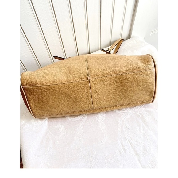 Shoulder_Bags